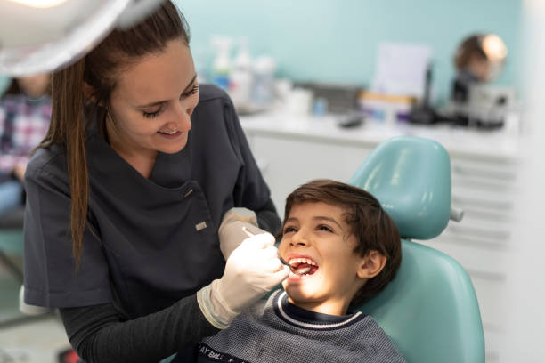 Best Weekend Emergency Dentist in Raymond, WA